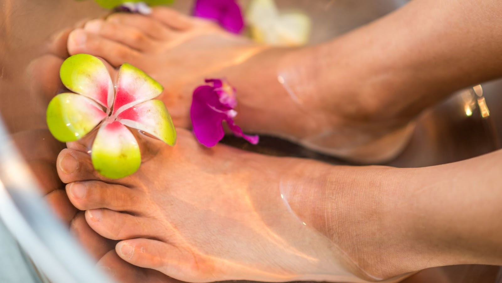 How To Get Softer And Smoother Feet Instantly