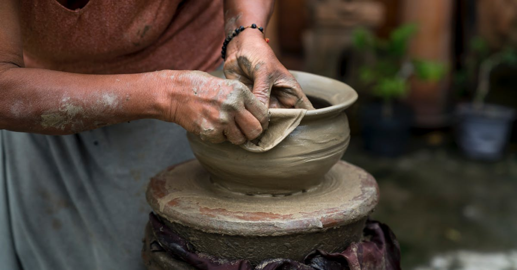 how to craft a pot